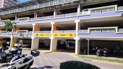 Tampines Heart (D18), Shop House #587077001